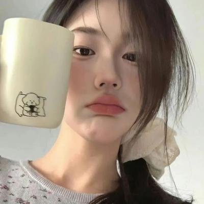 带着魔术盒的男人